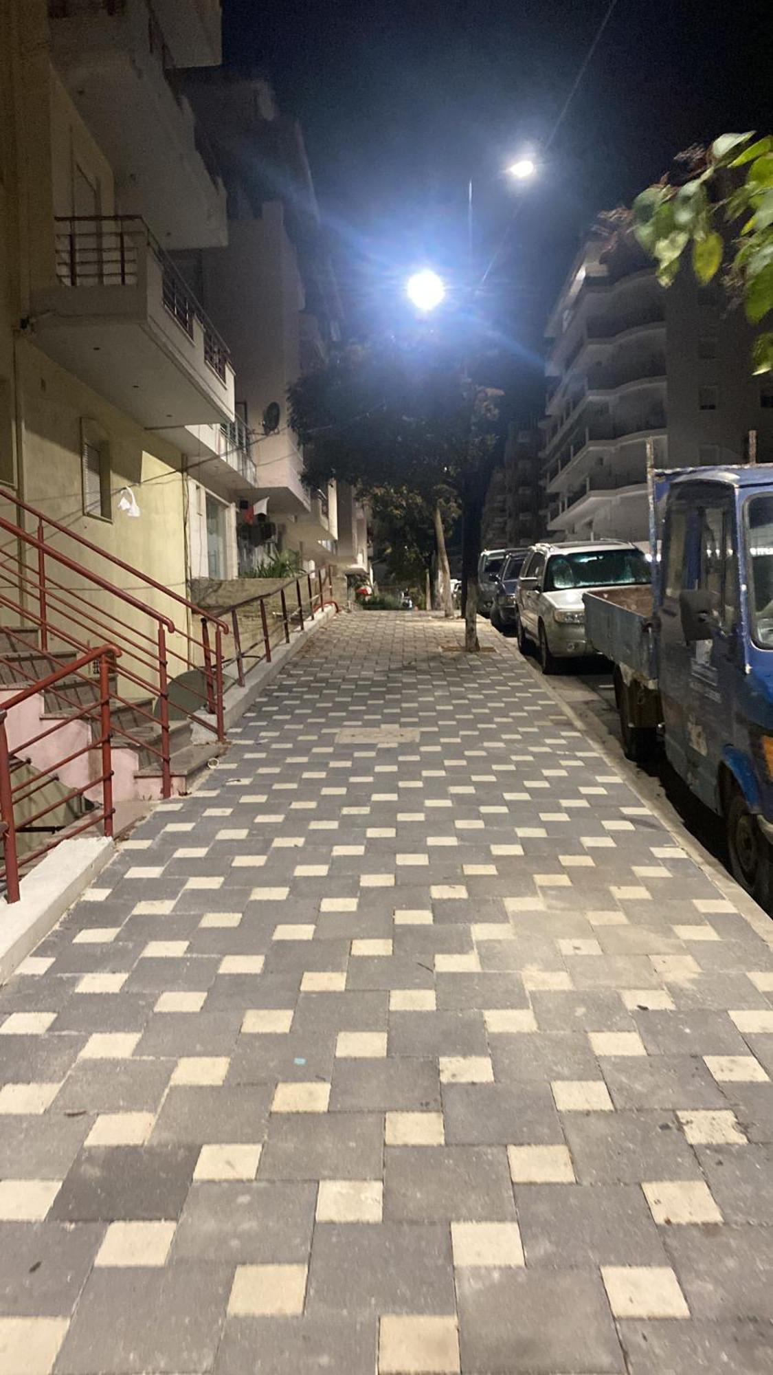 Blue Breeze Attic Apartments ซารานเดอ ภายนอก รูปภาพ